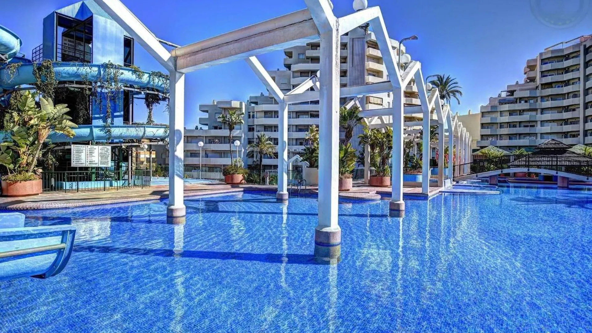 Large Apartment Side Sea View Benalbeach Benalmadena